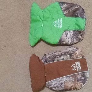 Pet clothing